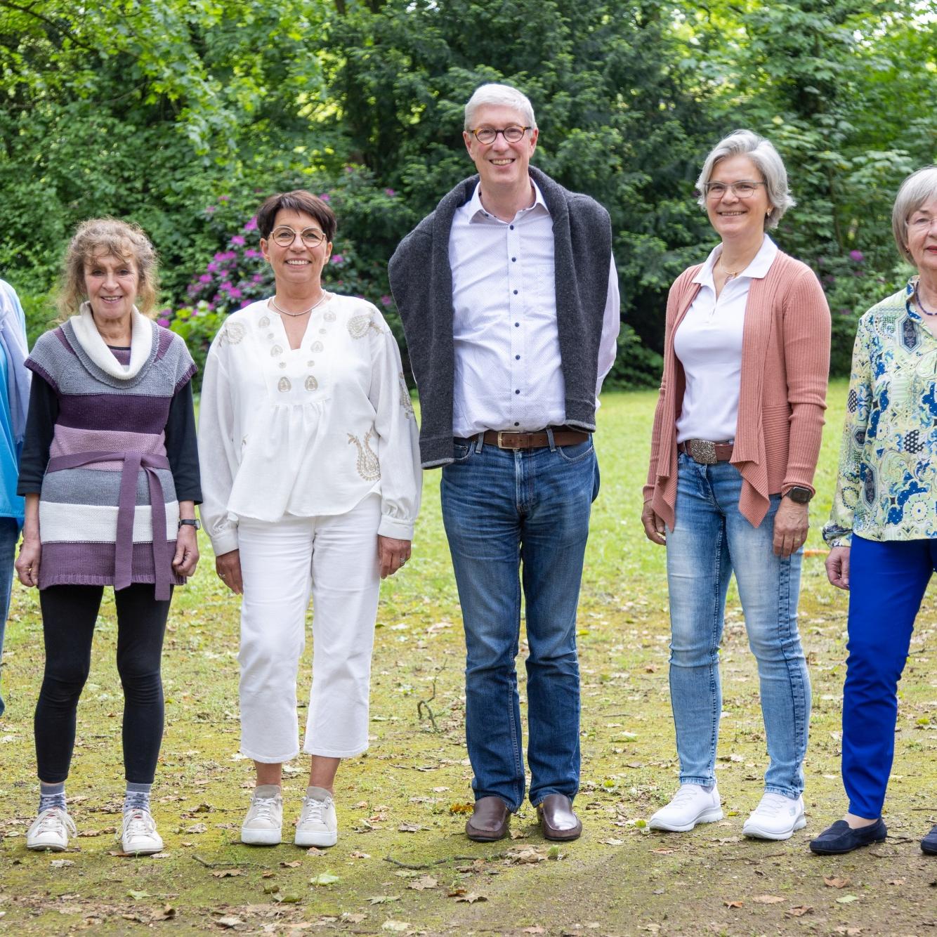 Foto von links: Monika Pitz, Regina Gutt, Daniela Gorholt, Hans-Jürgen Vratz, Anja Hübner, Dorothee Esch