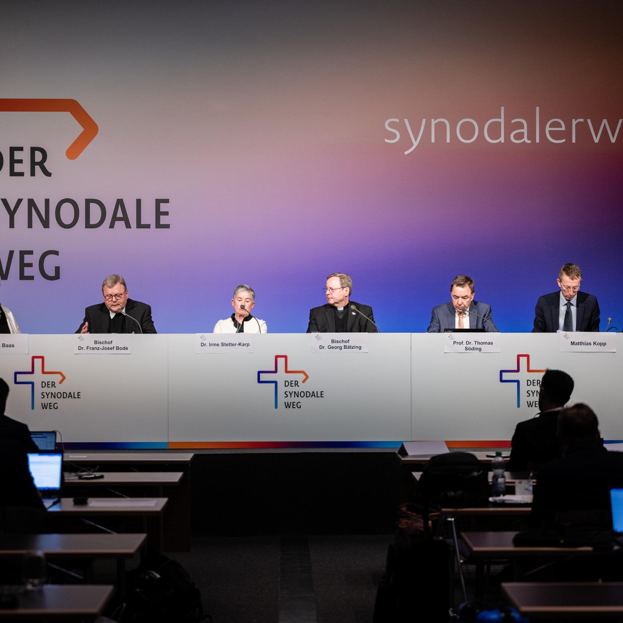 Fünfte Synodalversammlung des Synodalen Weges: Podium bei der Abschluss-Pressekonferenz (11.03.2023)